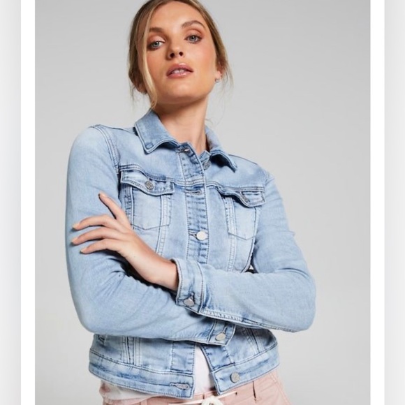 Just Jeans Amaze Knit Trucker Light Denim Jacket - Picture 2 of 9